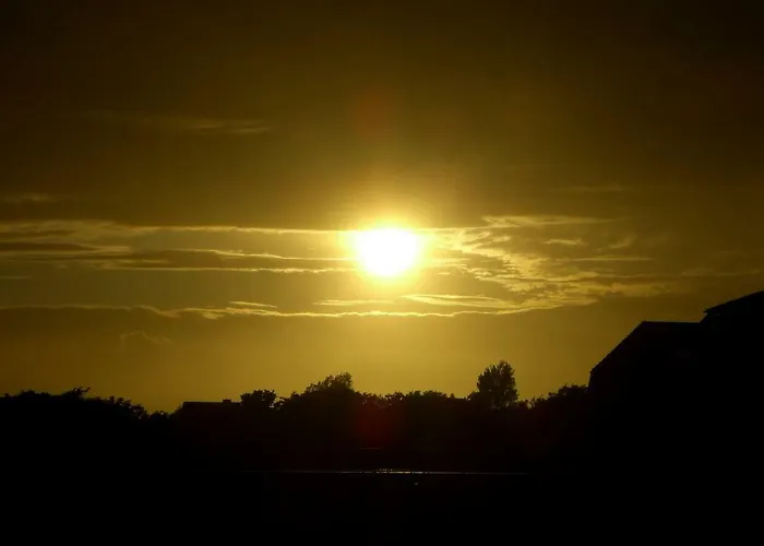 Geele Hus Nr. 4 公寓 比苏姆